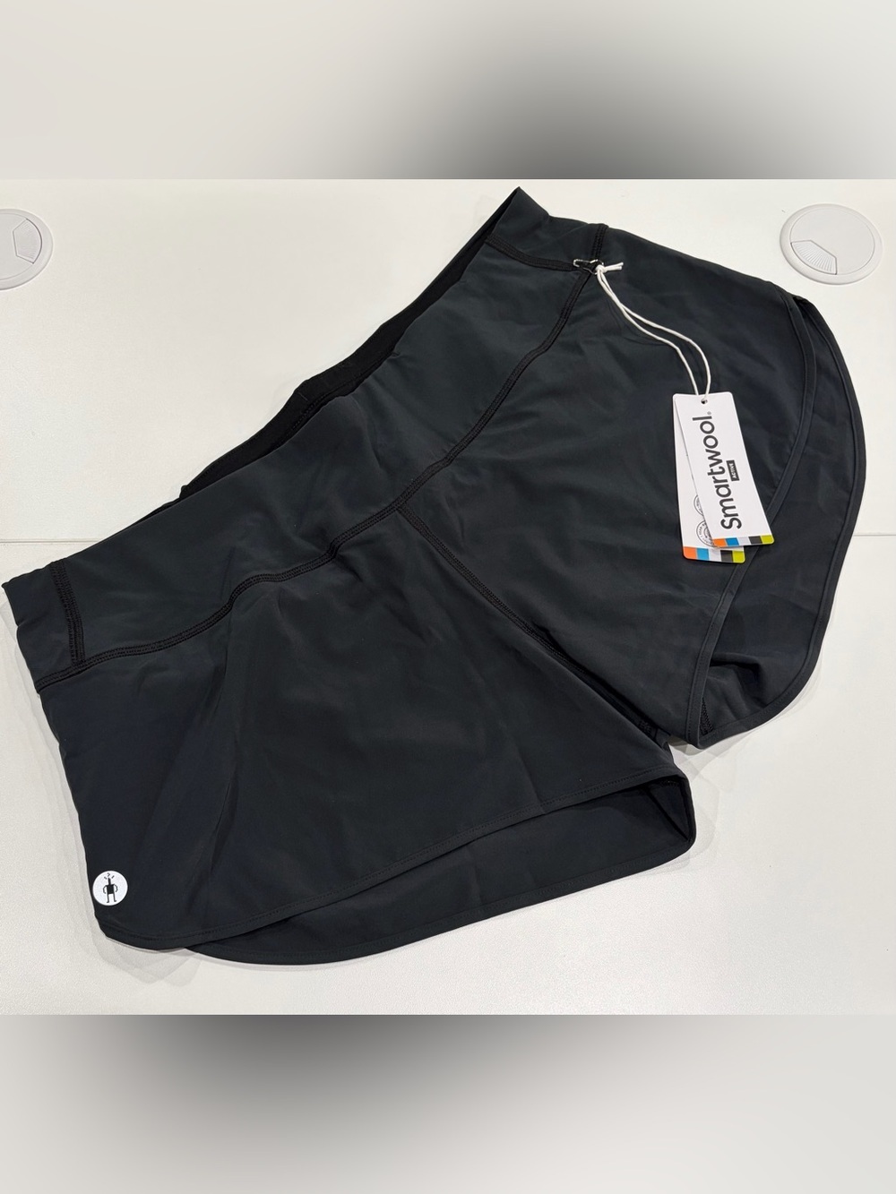 SmartWool Women's XL Active Shorts 3" Inseam Built-In Briefs Black NWT